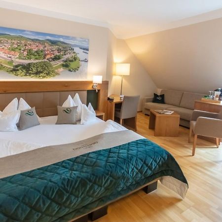 Donauwirt - Hotel Garni 魏森基兴 外观 照片