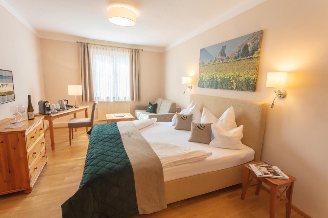Donauwirt - Hotel Garni 魏森基兴 外观 照片