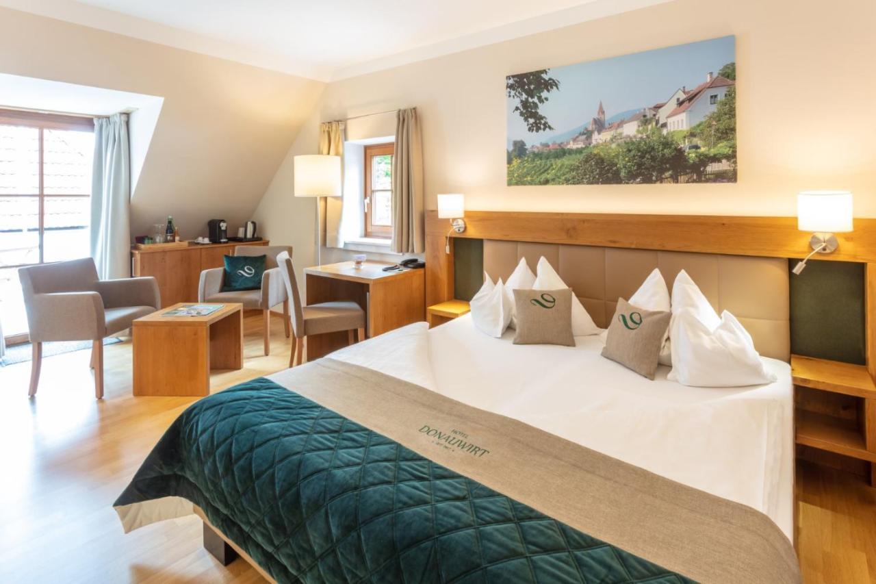 Donauwirt - Hotel Garni 魏森基兴 外观 照片